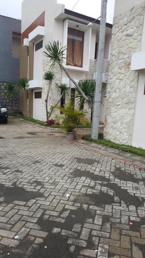 Villa Town House Batu Batu  Dış mekan fotoğraf